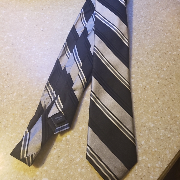 Esquire tie 👔 - Picture 4 of 7